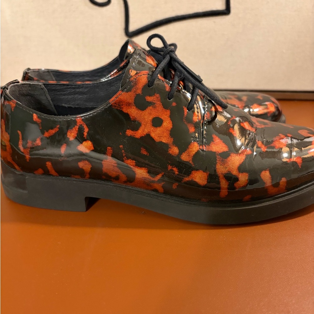 Camper animal print oxfords